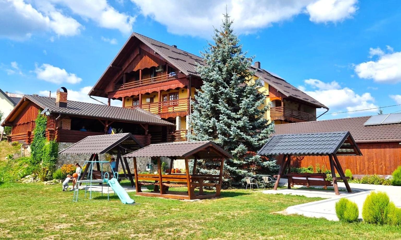 Casa De Vacanta Silvia Manastirea Humorului Exterior photo